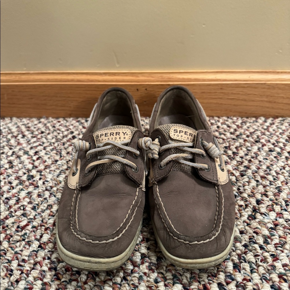 DARK GRAY SPERRY SHOES👞